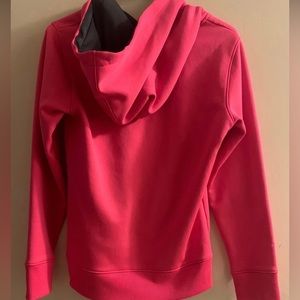 Women’s underarmour hoodie